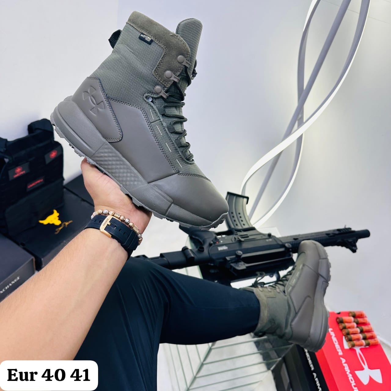 Gray helmet for bikers